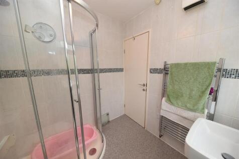 bath2.JPG