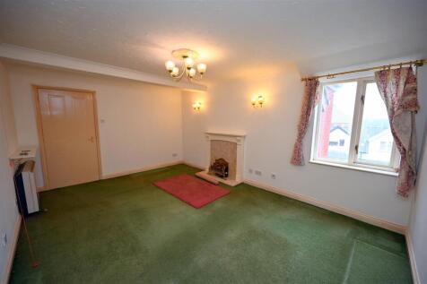 lounge 2.JPG