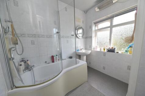 bath1.JPG