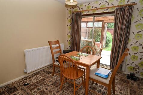 Dining Room 5.JPG