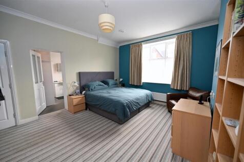 bed 1.JPG