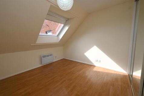 bedroom2.1.JPG
