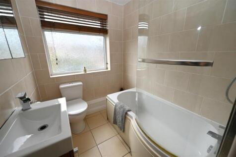 bathroom1.JPG