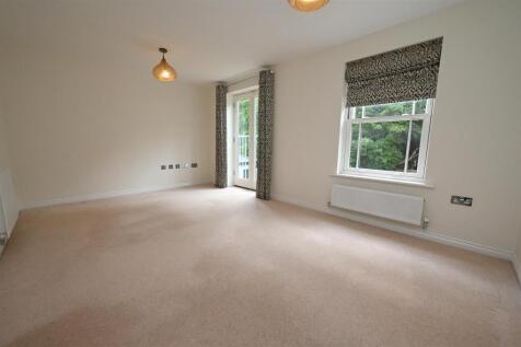 bedroom5.JPG