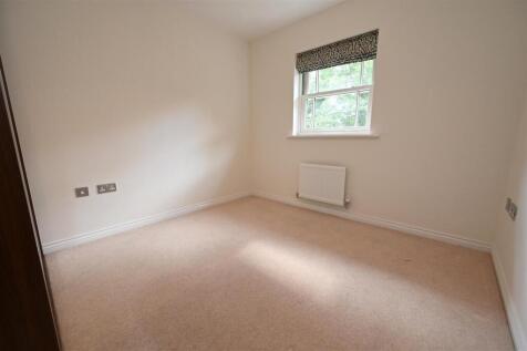bedroom3.JPG