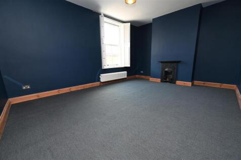 bedroom1.JPG