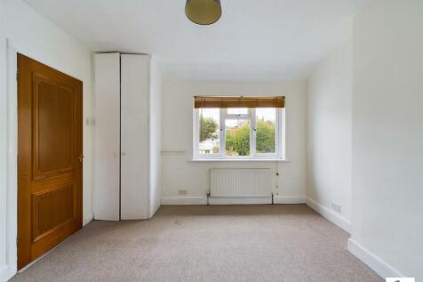 CAM02085G0-PR0098-STILL028.jpg