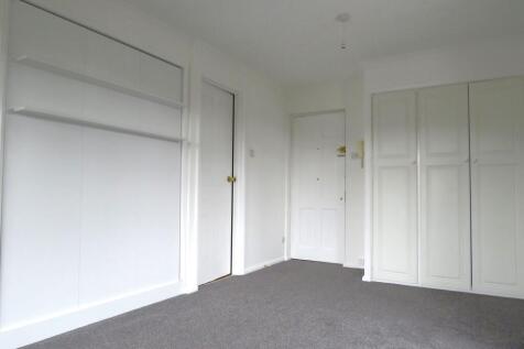 Lounge / bedroom