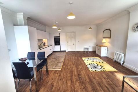 Open plan lounge