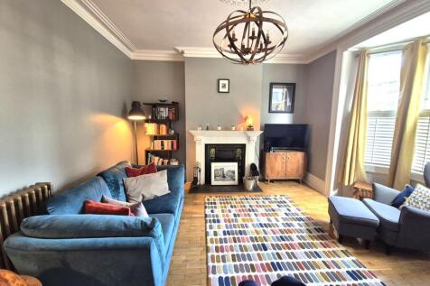 Front Reception room