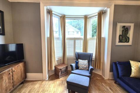 Front Reception room