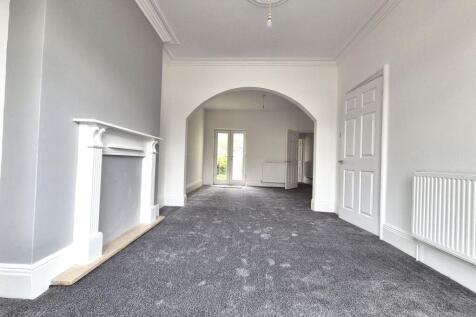 Lounge dining room