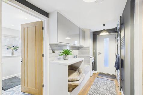 CAM03830G0-PR0240...