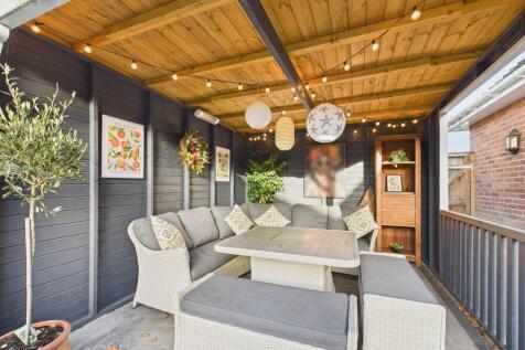 CAM03830G0-PR0240...