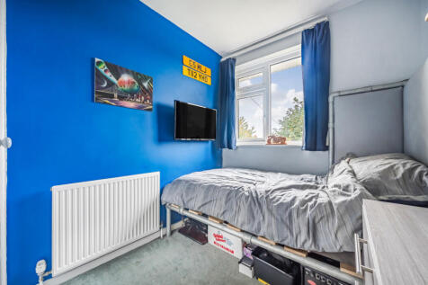 1370287-16-68f600...