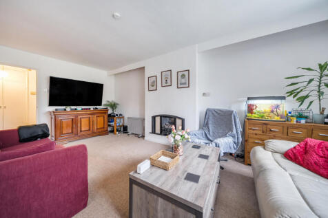 1365538-6-68ed11f...