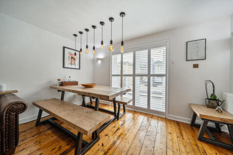 1368866-13-690899...