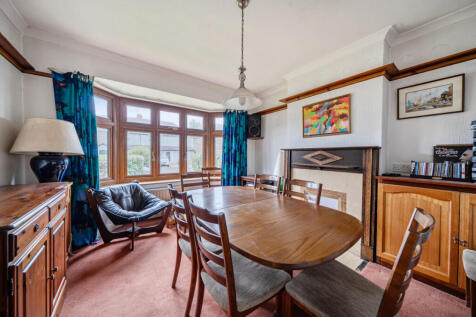 1375875-13-690b6b...