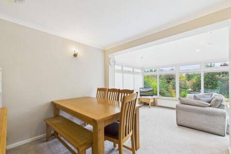 CAM03830G0-PR0228...