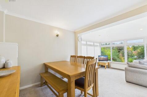 CAM03830G0-PR0228...