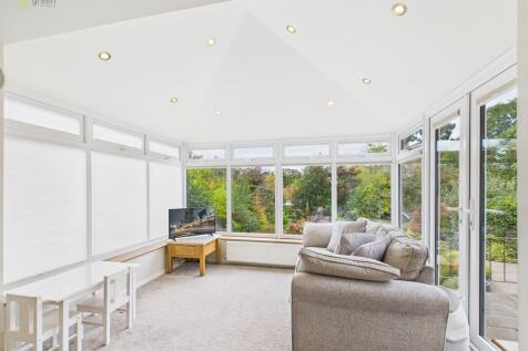 CAM03830G0-PR0228...