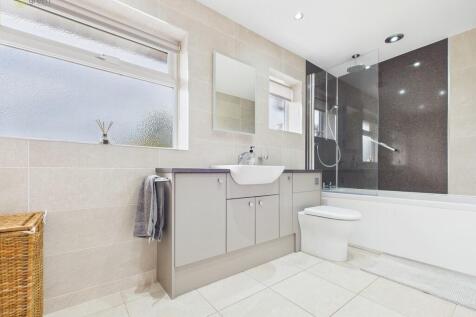 CAM03830G0-PR0228...