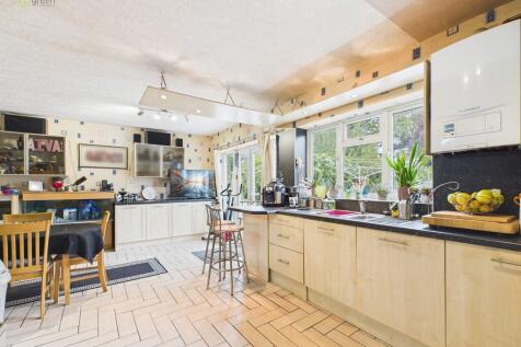 CAM03830G0-PR0227...