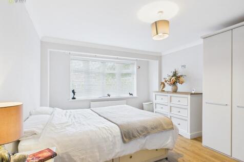 CAM03830G0-PR0231...