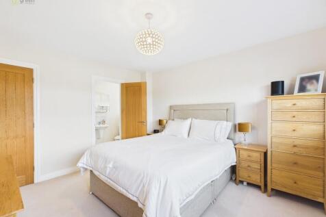 CAM03830G0-PR0236...