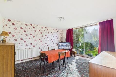 CAM03830G0-PR0235...