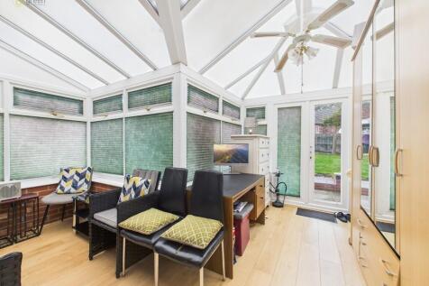 CAM04914G0-PR0267...