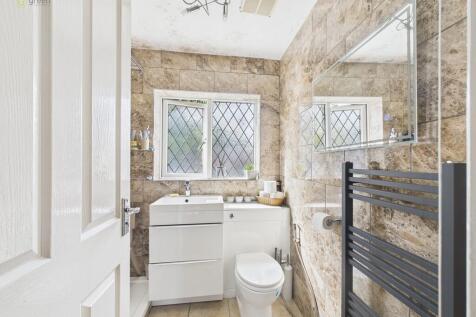 CAM04914G0-PR0267...