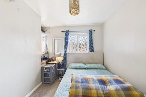 CAM04914G0-PR0267...