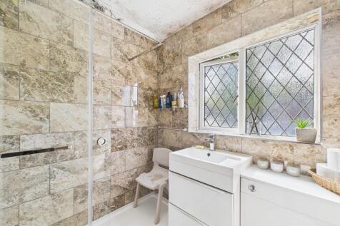 CAM04914G0-PR0267...