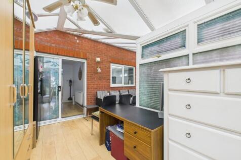 CAM04914G0-PR0267...