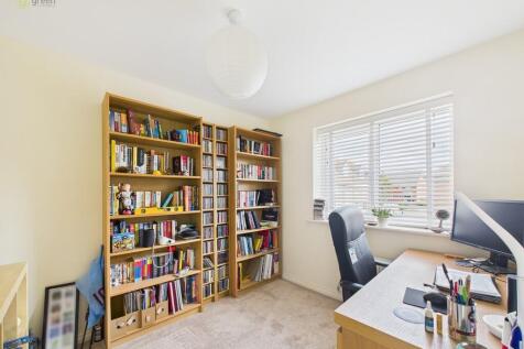 CAM04914G0-PR0295...