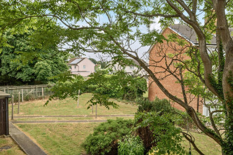 1304183-1-683edf4...
