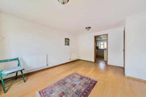1304183-4-683edfb...