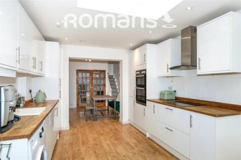 63 duke st long shot