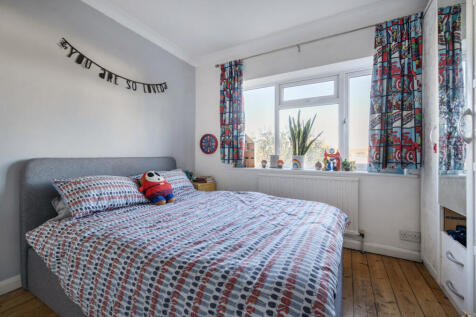 1383607-11-692060...