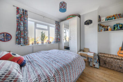 1383607-12-692060...