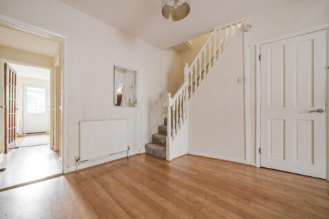 1394972-6-694973b...