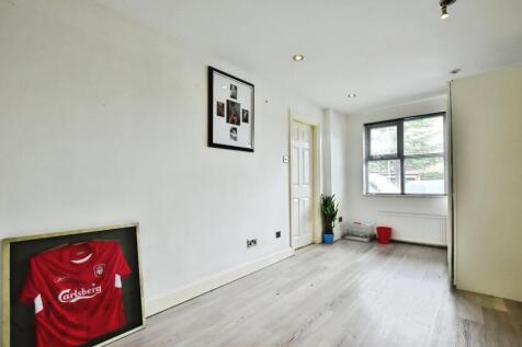 Playroom/ Office