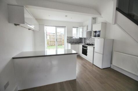Kitchen/ Living Room