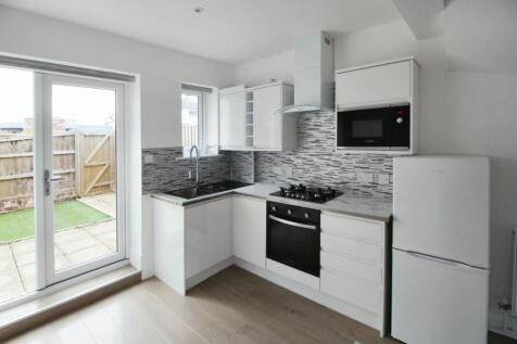 Kitchen/ Living Room