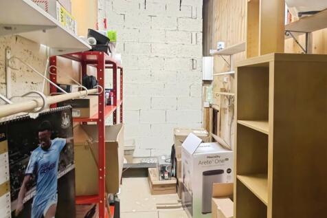 Store