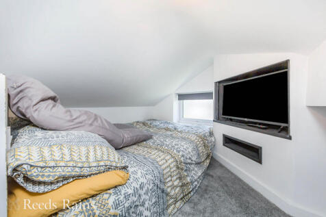 Mezzanine/ Bed Deck