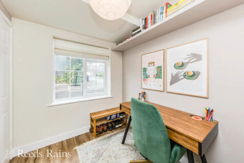 Study/ Playroom