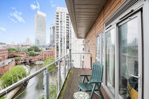 Balcony/Canal View