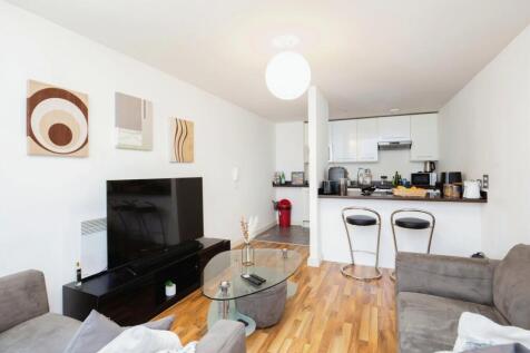 Living Area/Kitchen